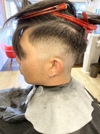 三鷹の美容室VOICE hairで施術したスキンフェードのサイドカット写真